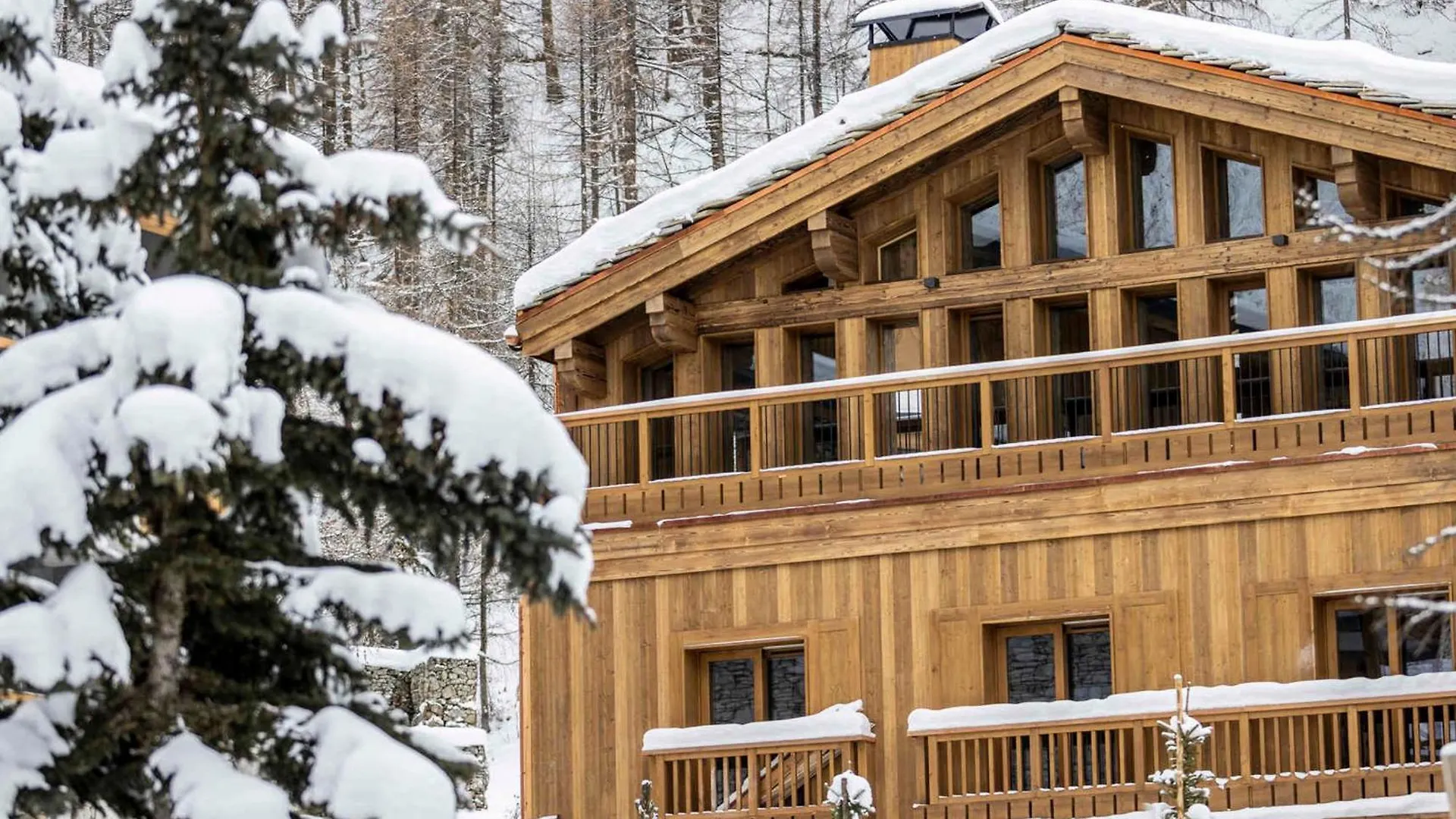 Appartement Standing 4 Pieces - Residence Neuve Au Pied Des Pistes - Val-D'Isere - Fr-1-694-40 0*,  France